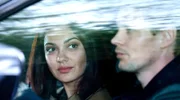 Die schlagfertertige Lobbyistin Valerie (Nilam Farooq) setzt auf schmutzige Tricks und bespitzelt ihren Rivalen Max (Helgi Schmid).