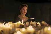 Queen Alicent Hightower (Olivia Cooke)