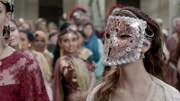 Salome (Danielle Arciniegas) will fuer Herodes tanzen.