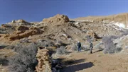 Zwei Männer auf der Suche nach Gold