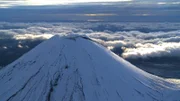 Der Ngauruhoe-Vulkan im Tongariro-Nationalpark. Der aktive Vulkan ist mit 2291 Meter der höchste Gipfel des Tongariro-Vulkanmassivs auf Neuseelands Nordinsel.