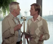 Das A-Team. Hannibal (George Peppard, li.) und Face (Dirk Benedict).