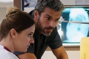 Teresa Maraldi (Elisa Di Eusanio) und Andrea Fanti (Luca Argentero)