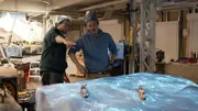 Knifflig ist auch die Arbeit an der Wellenmaschine, dem neuen Multimedia-Highlight der Anlage.