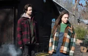 Nachdem Emma (Vivien Sczesny) und Nils (Yannic Eilers) das Feuer gelöscht haben, plagt Emma das schlechte Gewissen.