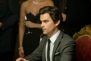 Neal (Matt Bomer)