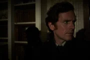 Inspektor Morse (Shaun Evans) wurde nach Hause geschickt, um sich zu erholen. Doch er findet sich mit anderen Passagieren der Bus-Linie 33 in einem verlassenen Hotel wieder, in dem seltsame Dinge geschehen.