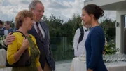 Obwohl Jennifer Kate und Albert gegenüber nicht ganz ehrlich war: Die beiden haben sie mittlerweile ins Herz geschlossen und möchten, dass sie bleibt.