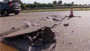 Straßenschäden durch Hitze.