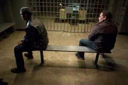 L-R: Reese (Jim Caviezel) und Detective Fusco (Kevin Chapman)