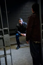 Reese (Jim Caviezel)