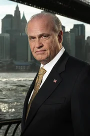 Staatsanwalt Arthur Branch (Fred Dalton Thompson).