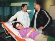 Hanna Müller (Anne Brendler) befindet sich im Wechselbad der Gefühle: Die Beziehung zu ihrem Mann Axel (Simon Werner, rechts) ist schon seit längerer Zeit nicht mehr harmonisch und starke Gefühle für ihre Jugendliebe Dr. Brentano (Thomas Koch, links) machen sich breit - bis eine unvorhersehbare Diagnose die Situation entscheidet...