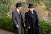Detective Murdoch (Yannick Bisson, l.) und John Ross Robertson (Guy Bannerman).