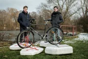 Mathis Ochsenmeier / Floating Bike.
