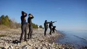 Phil, Jess & Ghost Bros. investigate the shoreline for any evidence of a UFO witness saw.