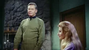 Elias Sandoval (Frank Overton) und Leila Kalomi (Jill Ireland)