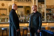Timothy V. Murphy as Eamon Murphy(l.), Christopher Meloni as Det. Elliot Stabler
