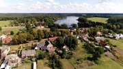 In Buchholz am äußersten Zipfel des Müritzsees wird es ruhig, wenn im Herbst die Touristen weg sind. Dann übernehmen die Buchholzer mit ihren Geschichten wieder das Dorf.