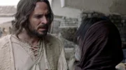 Jesus (Manolo Cardona) ist empört über das Verhalten des ehemaligen Gelähmten.