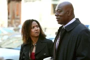Cold Case - Kein Opfer ist je vergessen "Wunderkind". Im Bild: Tracie Thoms (Kat Miller), Thom Barry (Det. Will Jeffries).
