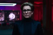 Das Benefizdinner rückt immer näher und alle sind in höchster Alarmbereitschaft. Es wurden alle Vorbereitungen getroffen, doch Mrs. Jones (Vicky McClure) hat ein ungutes Gefühl.