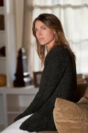 Natalie Zea.
