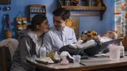 Valerie (Amber Bongard, l.) und Toni (Ivo Kortlang) Die Verwendung des sendungsbezogenen Materials ist nur mit dem Hinweis und Verlinkung auf RTL+ gestattet.