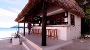 John und Eddie sind seit 23 Jahren ein Paar und haben beschlossen, die eisigen Winter Brooklyns hinter sich zu lassen, um nach Belize zu ziehen.
