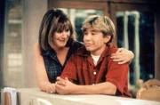 Patricia Richardson (Jill), Jonathan Taylor Thomas (Randy).