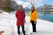 Marianne Kreuzer (links) und Michaela Gerg am Sylvensteinsee.
