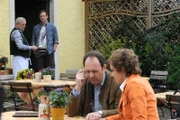 Joseph ist zerrissen, als er merkt, dass Gregor noch etwas für Maria empfindet. Von links: Joseph (Wilhelm Manske), Gregor Brunner (Holger M. Wilhelm), Hubert (Bernhard Ulrich) und Maria Kirchleitner (Daniela März).
