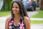 Detective Sam Shaw (Sydney Tamiia Poitier)