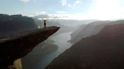 Nina Heins erlebt unvergesslicher Momente, warmherziger Begegnungen und atemberaubender Erlebnisse in Norwegens einzigartiger Natur.