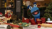 Weihnachten ohne Geschenke ist für das SingDing undenkbar. Deshalb bastelt es einen tollen Adventskalender mit allerlei Überraschungen für Singa - Chaos vorprogrammiert.