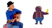 Robert Metcalf singt ein Lied über federleichte und tonnenschwere Dinge.