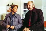 Ingrid Burkhard (Toni Sackbauer), Karl Merkatz (Edmund "Mundl" Sackbauer).