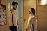 Lena (Inez Bjørg David) macht sich Sorgen um Paule und sucht sie bei ihrem Bruder Sascha (Simon Böer).