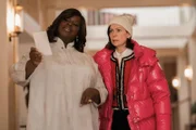 (L-R): Retta als Margo Clarke und Carrie Preston als Elsbeth Tascioni