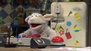 Wolle kann alle Alltagsarbeiten mit einem Computer steuern.