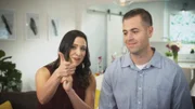 Ein Polizist aus Los Angeles und seine Frau suchen auf dem wettbewerbsintensiven Markt von Kalifornien mit einem bescheidenen Budget nach ihrem ersten gemeinsamen Zuhause. Als sie mit den Renovierungsarbeiten beginnen, werden sie von zusätzlichen Kosten überrascht. Das zwingt sie noch mehr Projekte selbst zu übernehmen. Dabei werden sie von ihrem großen Wunsch angetrieben, endlich von ihrem Elternhaus ausziehen zu können.