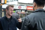 L-R: Jason Grant (Scott Caan) und Mike Sherman (Ryan Broussard)