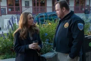 Petra Neill (Jennifer Ferrin) and Nate Henry (Devin Ratray)