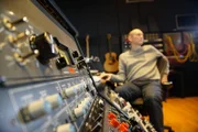 Nigel Stanford / Automatica.