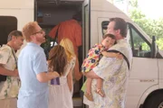 L-R: Mitchell Pritchett (Jesse Tyler Ferguson), Cameron Tucker (Eric Stonestreet)