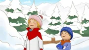 Conni und Jakob freuen sich über den großen Schnee.