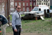 Christopher Meloni als Det. Elliot Stabler.
