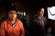 l-r: Nick Mohammed als Joseph Harries, David Schwimmer als Jerry Bernstein