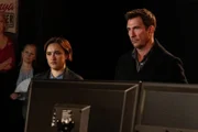 l-r: Hana Gibson, Remy Scott