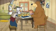 Alle essen gemeinsam Gemüseauflauf. Sogar Bauer Hackenpiep ist eingeladen.